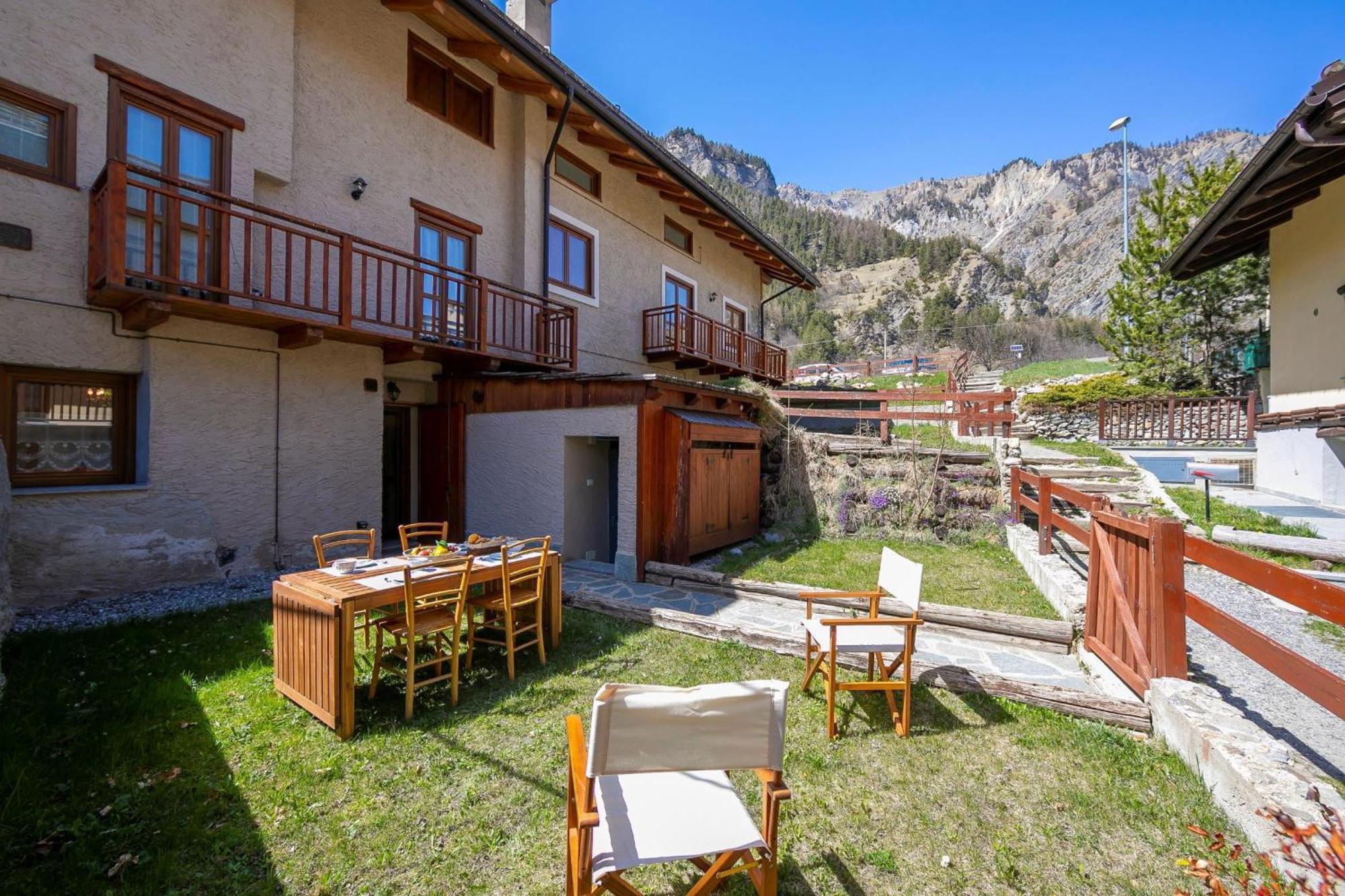 Appartement La Ciaburna Skiing Nearby - Happy Bardonnèche